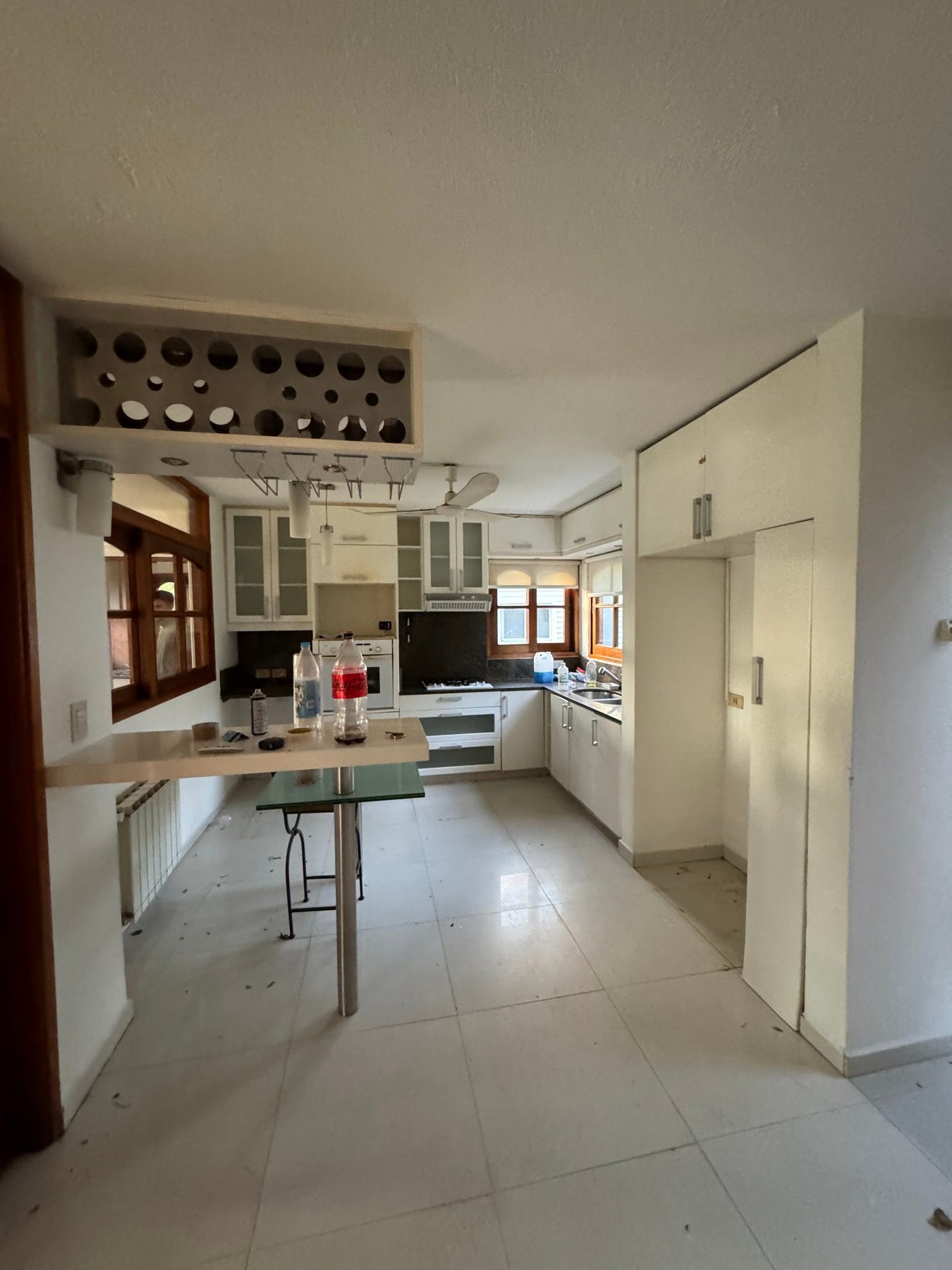 Cocina antes de la remodelación, Remodelación en Jockey Club